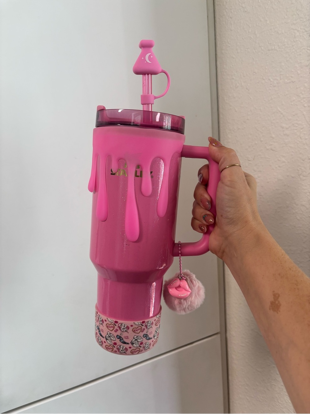 Pink Glow in the dark Slime Sleeve